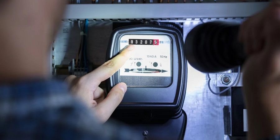 6 κόλπα για να μη καίει τόσο ρεύμα ο θερμοσίφωνας