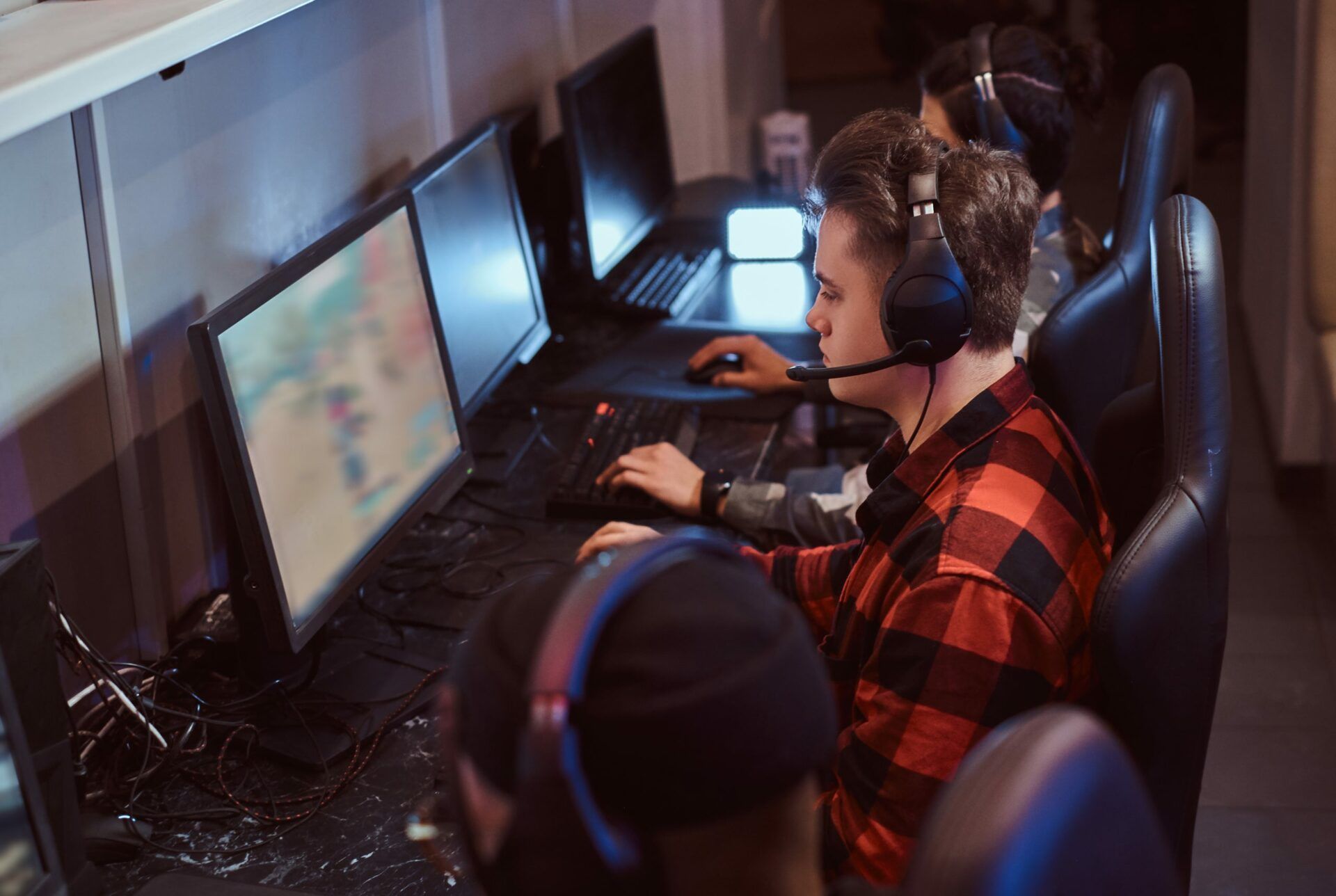 Διαδικτυακά-παιχνίδια-και-παιδιά-οι-κίνδυνοι-και-όσα-πρέπει-να-γνωρίζουν-οι-γονείς Διαδικτυακά-παιχνίδια-και-παιδιά-οι-κίνδυνοι-και-όσα-πρέπει-να-γνωρίζουν-οι-γονείς