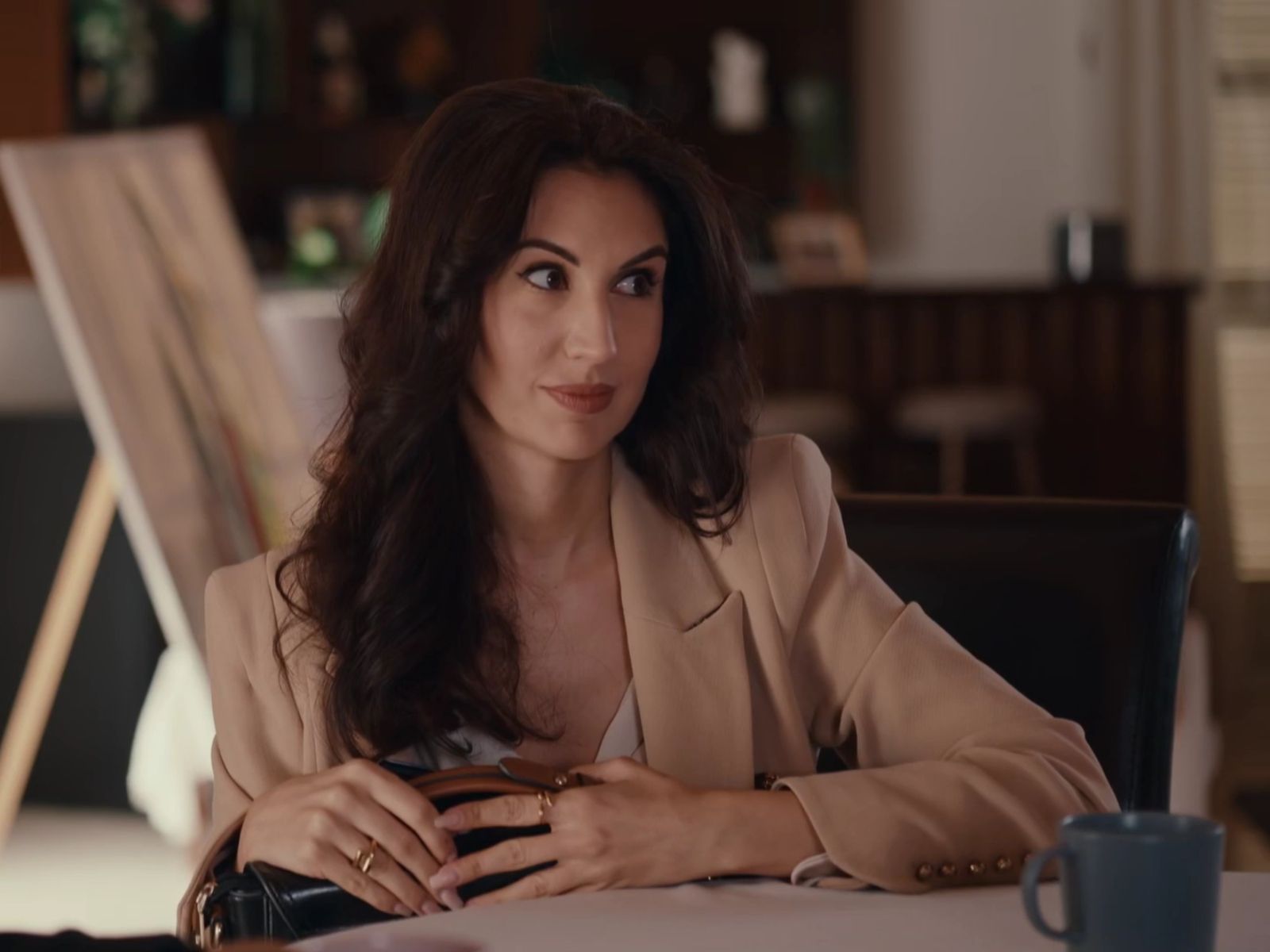 Η Γη της Ελιάς-Αμαλία Η Γη της Ελιάς-Αμαλία