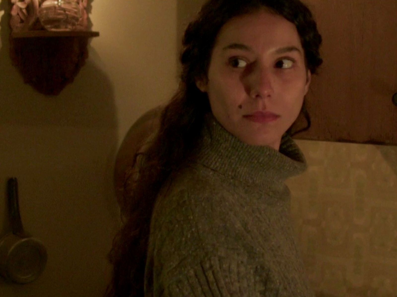 Η Παραλία: Η Γιούντιθ δέχεται επίθεση με μαχαίρι