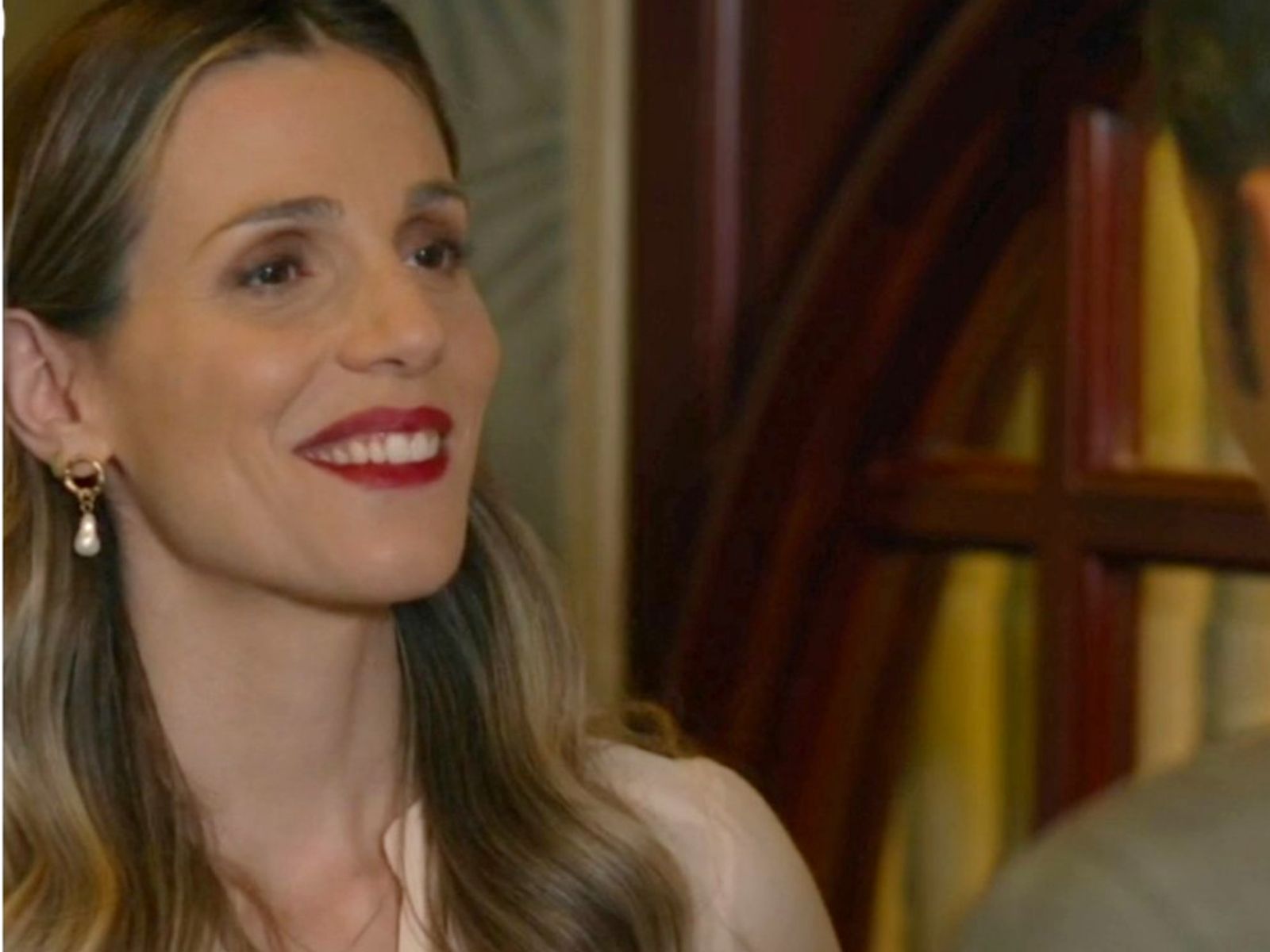 Ο Τιμωρός : Παρακολουθεί την γραμματέα του και ανακαλύπτει την αλήθεια