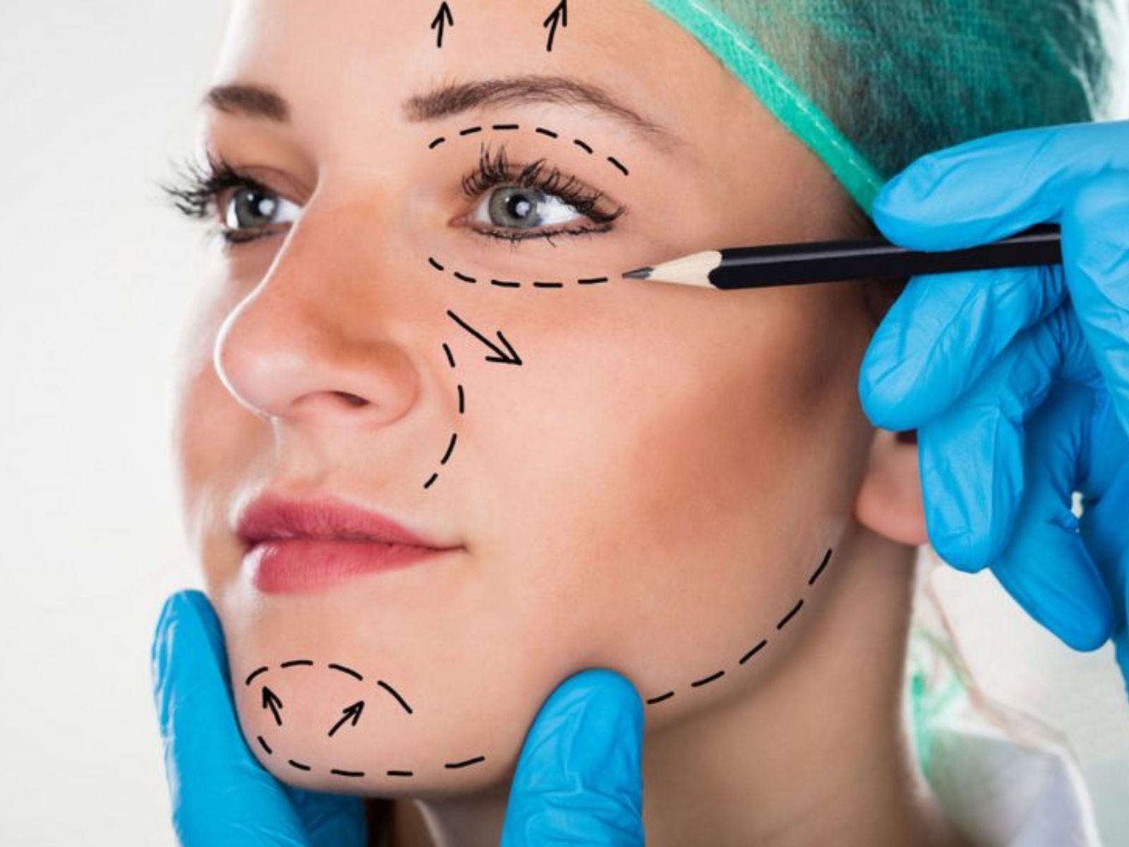 επικίνδυνες-πλαστικές-επεμβάσεις-