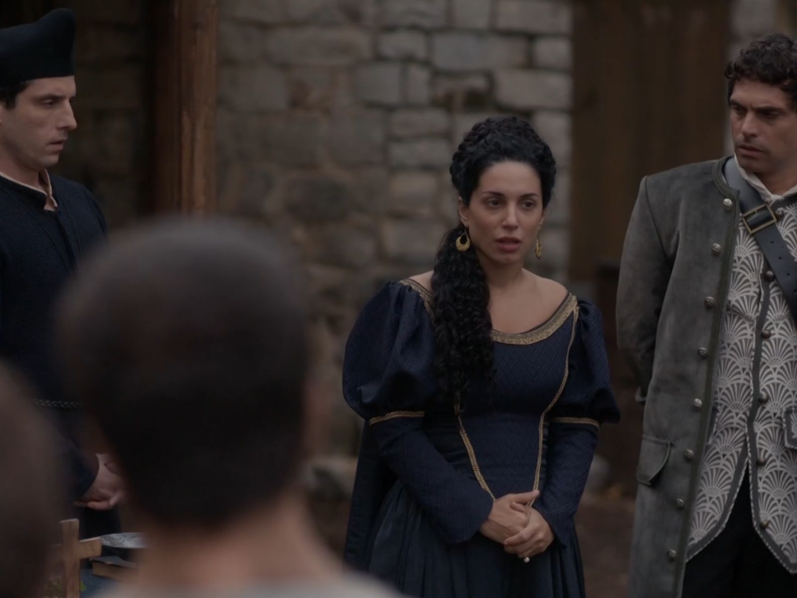 Η Μάγισσα : Η Ρενάτα και Αντόνιο είναι το αντίπαλο δέος της Πανδώρας με τον Σίλβιο