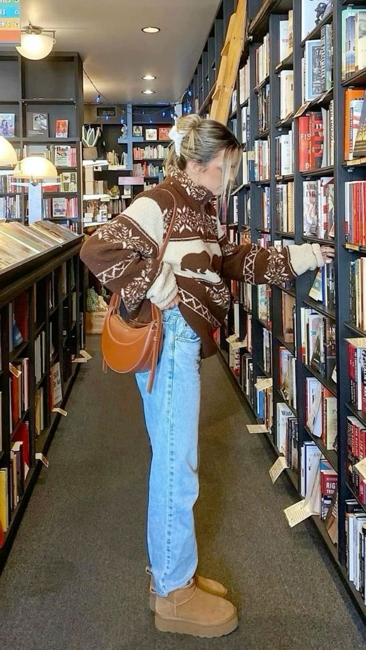 Πουλόβερ: 14+1 σχέδια για εμφανίσεις που μαγνητίζουν τα βλέμματα τον Χειμώνα 2025 Πουλόβερ: 14+1 σχέδια για εμφανίσεις που μαγνητίζουν τα βλέμματα τον Χειμώνα 2025