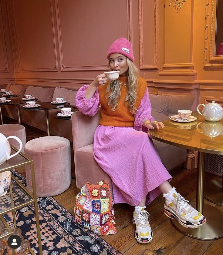 αμάνικο-πουλόβερ-με-μάξι φόρεμα-ιδέες- αμάνικο-πουλόβερ-με-μάξι φόρεμα-ιδέες-