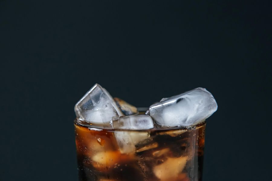 Ανακαλείται αναψυκτικό – Εντοπίστηκε εύρημα που είναι επικίνδυνο για άτομα με αλλεργία και δυσανεξία