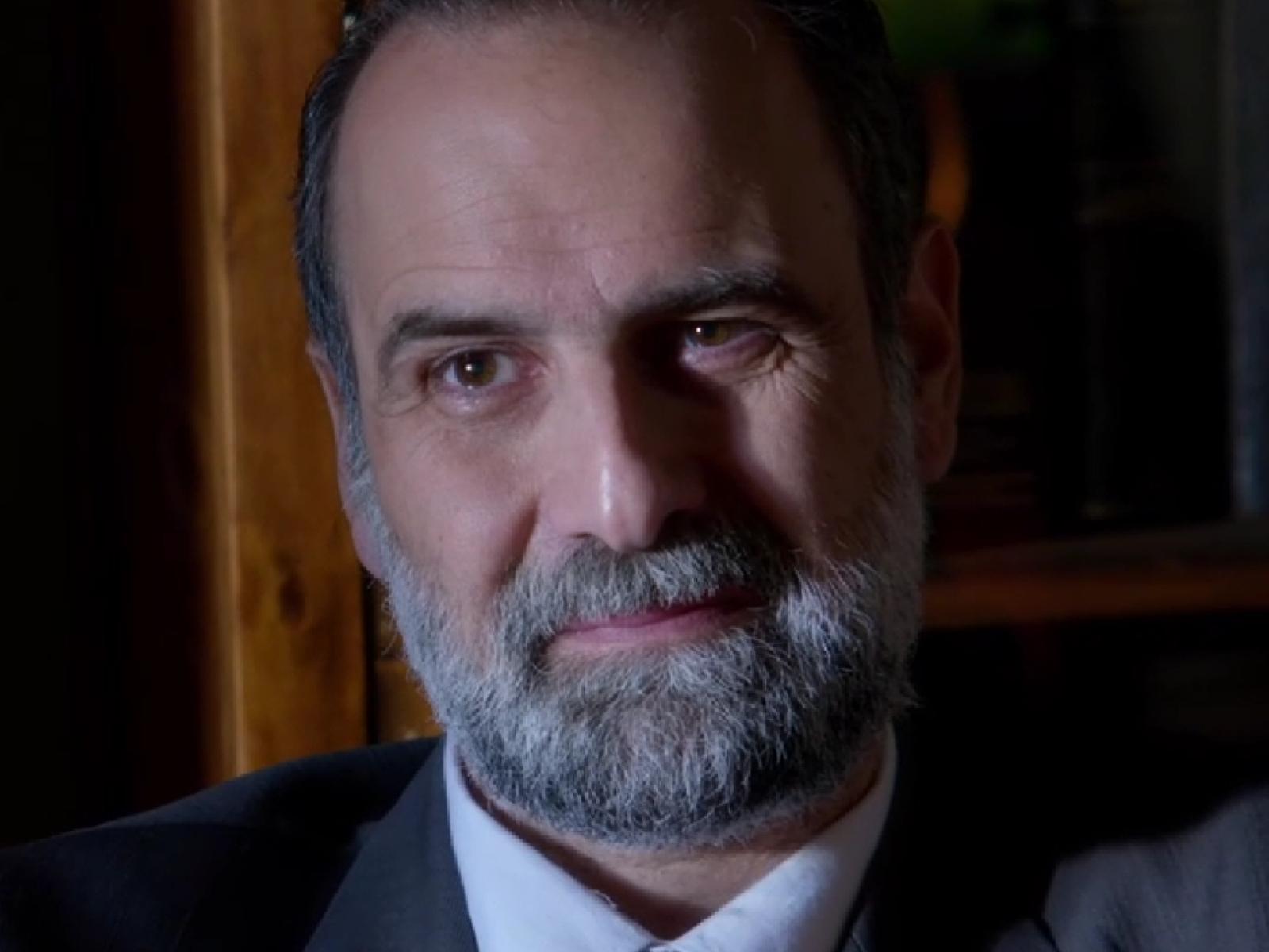 Άγιος έρωτας : Μια συμμαχία για εκδίκηση φέρνει τον έρωτα