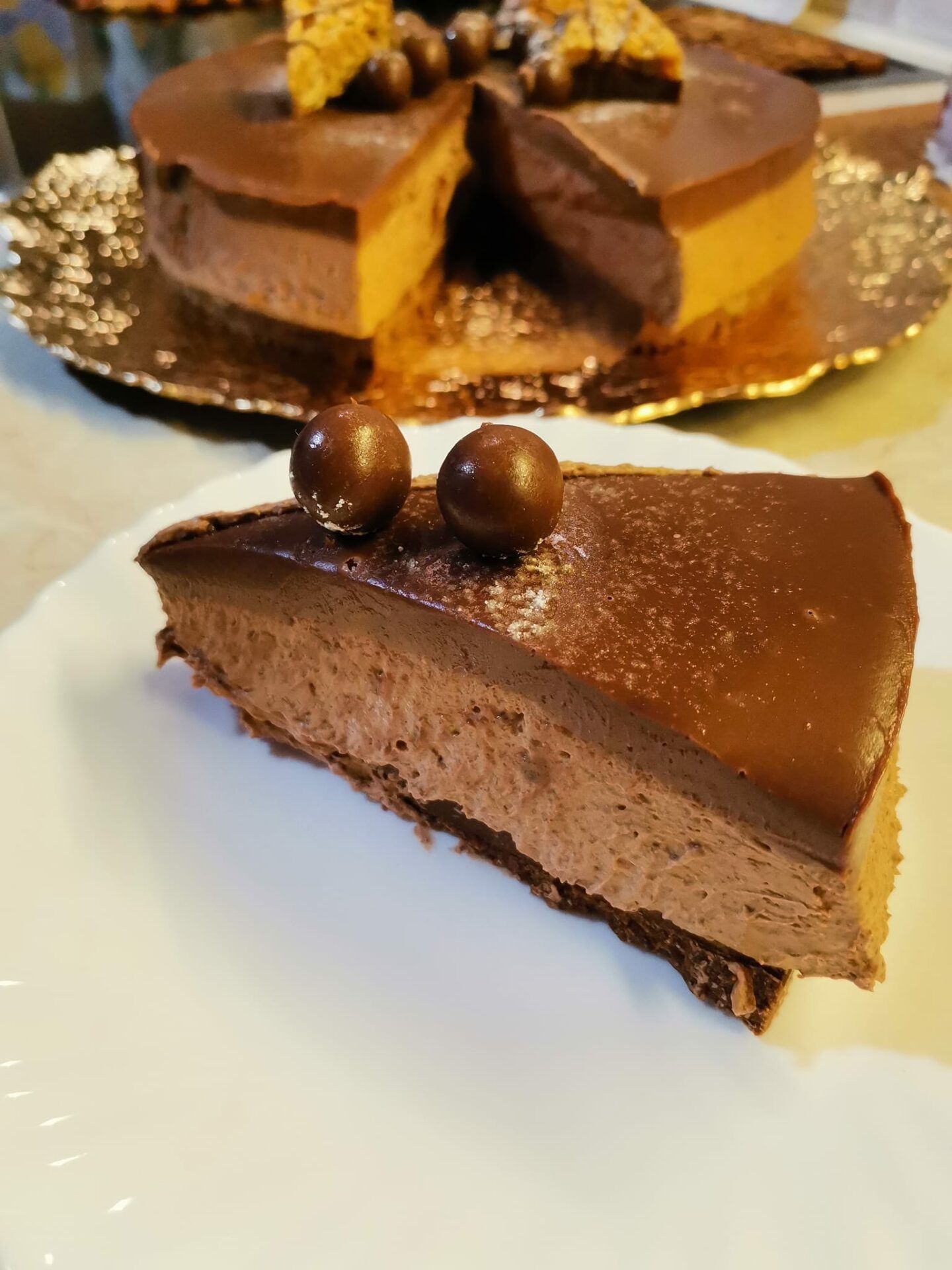 Εύκολο-cheesecake πραλίνα-σοκολάτα-συνταγή- Εύκολο-cheesecake πραλίνα-σοκολάτα-συνταγή-