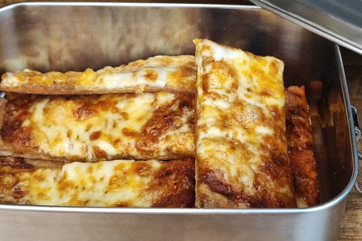 Ζύμη-για light πίτσα-με 4 υλικά-συνταγή- Ζύμη-για light πίτσα-με 4 υλικά-συνταγή-