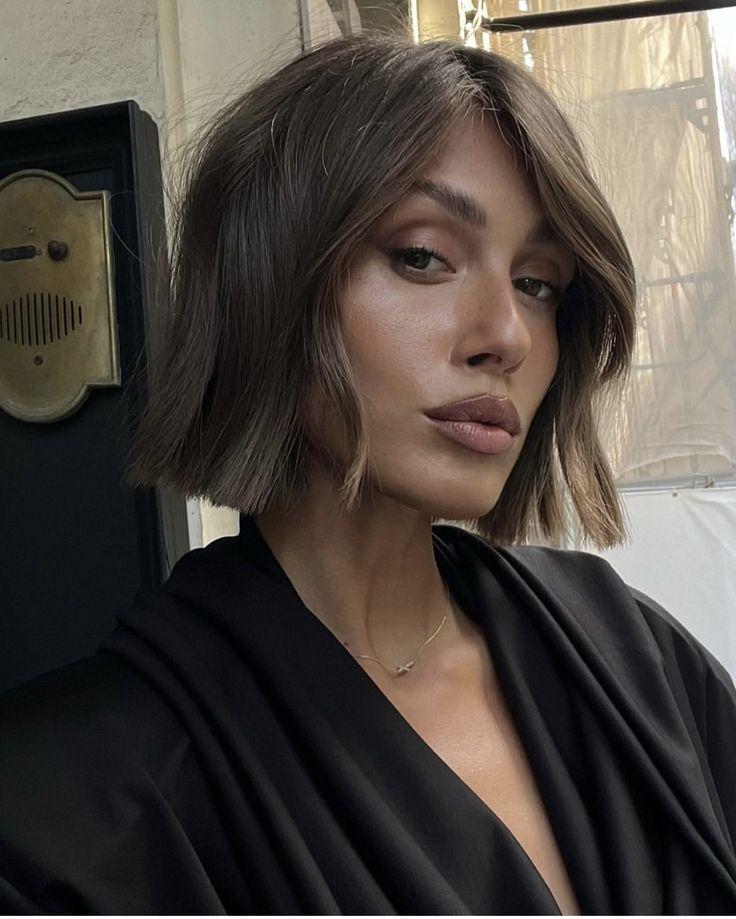 κοντό-καρέ-σε-καστανά μαλλιά-ιδέες-