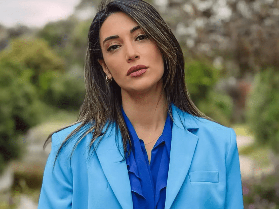 Ευγενία Σαμαρά-velvet-ντύσιμο- Ευγενία Σαμαρά-velvet-ντύσιμο-