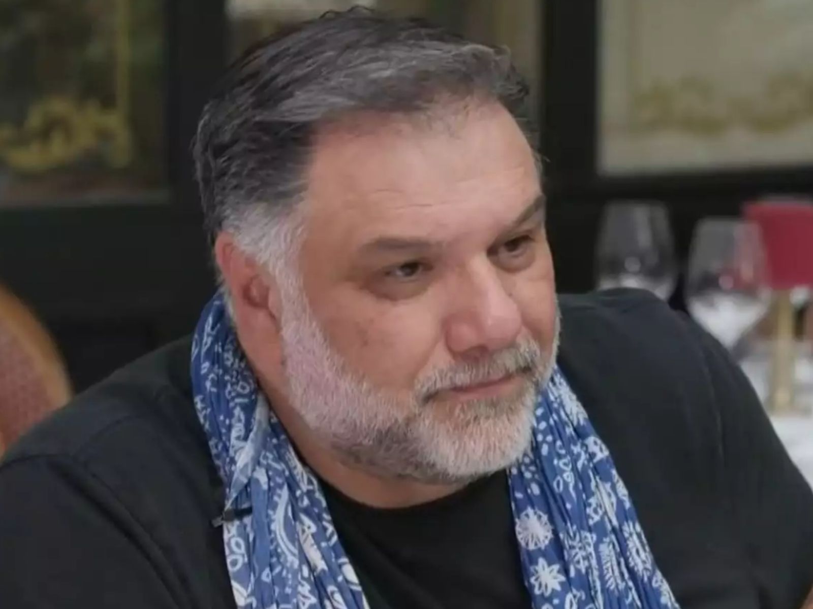 Γρηγόρης Αρναούτογλου-σπάνια φωτογραφία-με-τον-πατέρα-του-