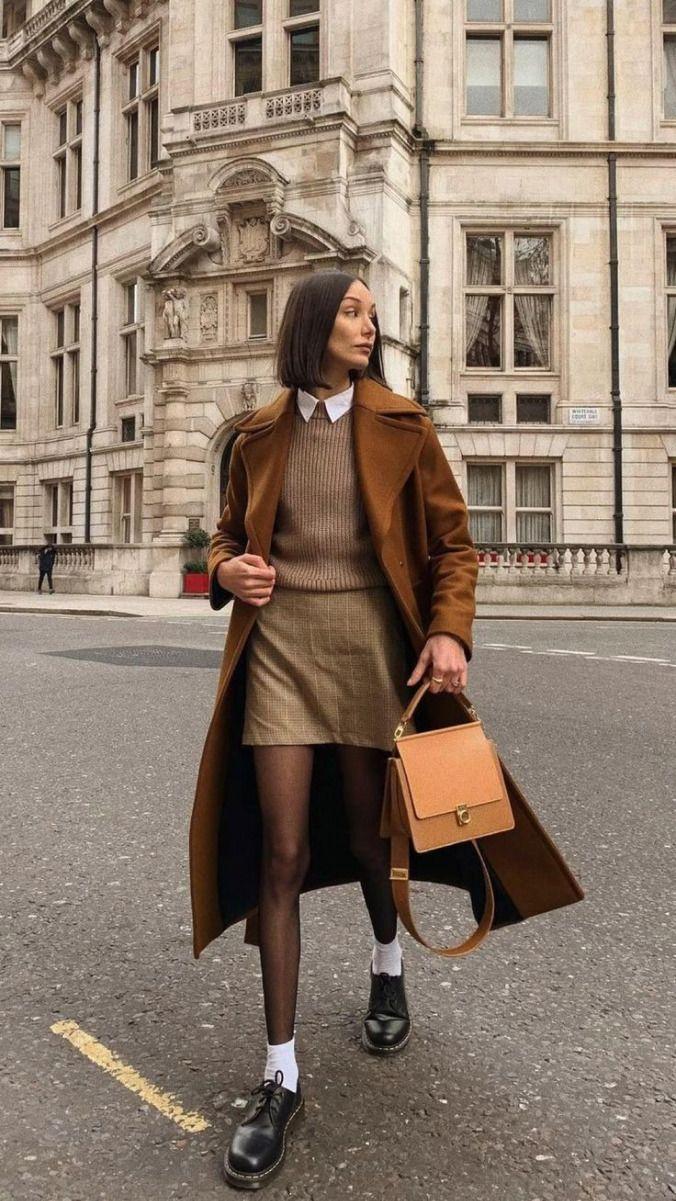 ιδέες για-ντύσιμο-σε-mocha mousse-τάσεις 2025-