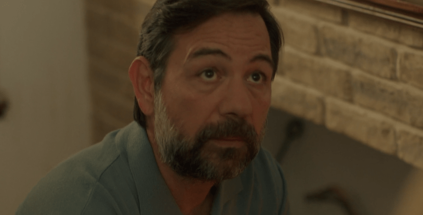 Η Παραλία : Ο Γράντος και Διονύσης πιάνονται στα χέρια