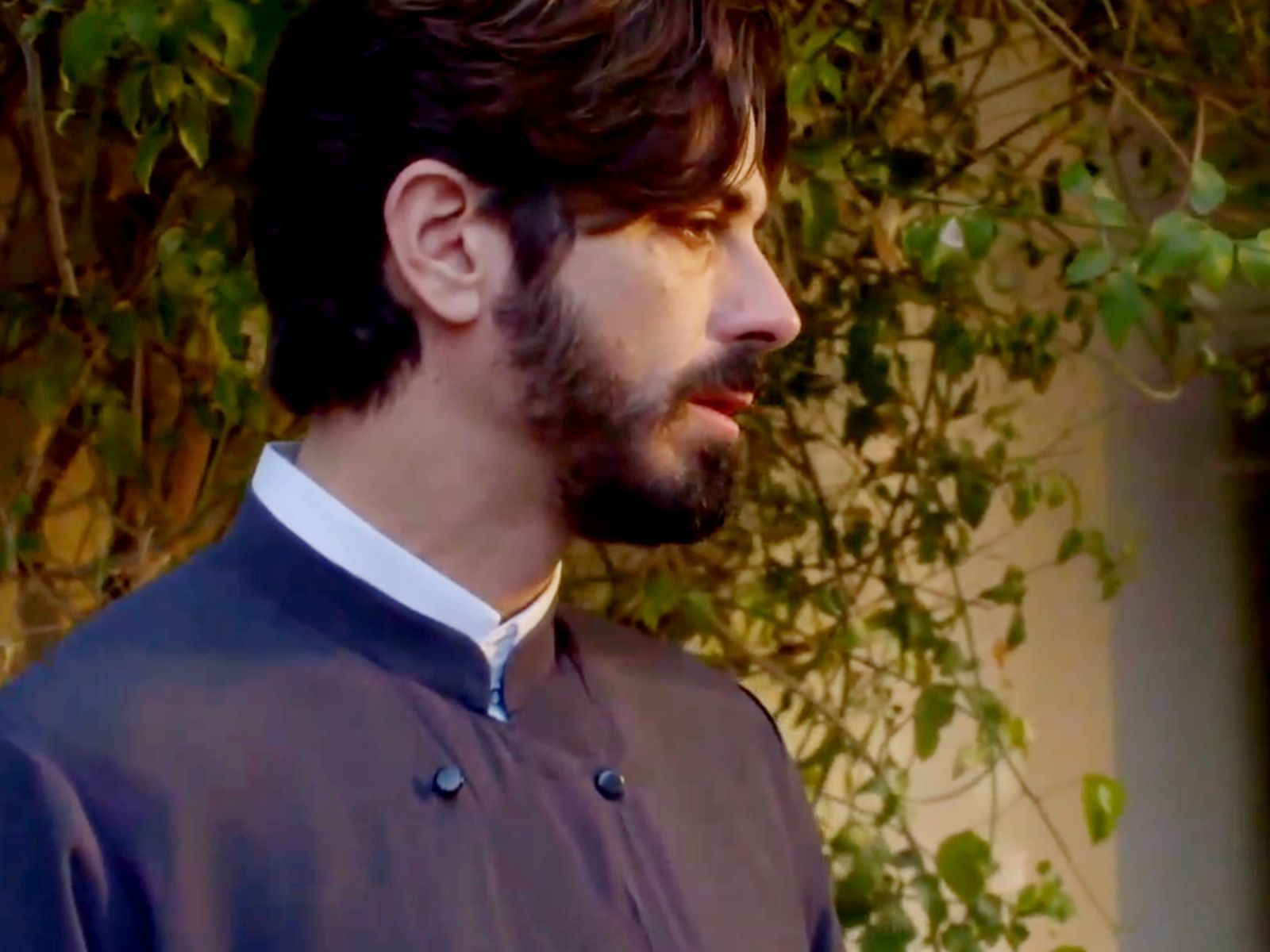 Άγιος Έρωτας: Χλόη και Πάτερ Νικόλαος φεύγουν μακριά για να παντρευτούν