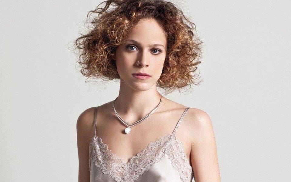 Τα Φαντάσματα : Όταν ξυπνάει από κώμα ανακαλύπτει την αλήθεια – Πότε ξεκινά η νέα σειρά του Star