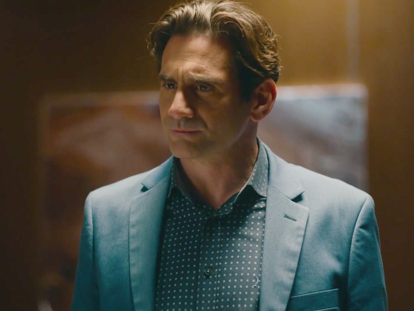 Ο Τιμωρός: Ο φίλιππος απομακρύνεται από τον πατέρα του μετά την προδοσία