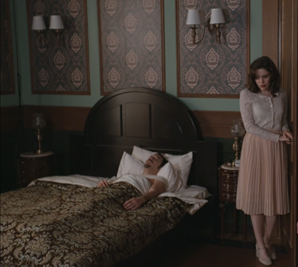 Grand Hotel : H διπλή ζωή του Κωσταντίνου Γαζή