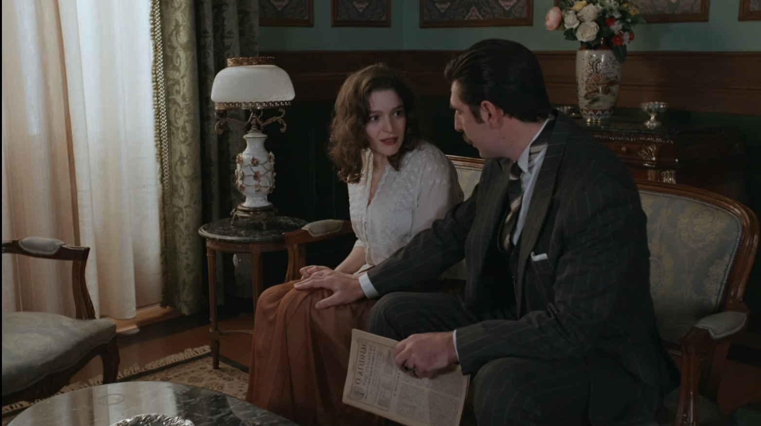 Grand Hotel: Ο Ρήγας προσπαθεί να υπερασπιστεί τη Κυβέλη αλλά η Αλίκη δεν πείθεται