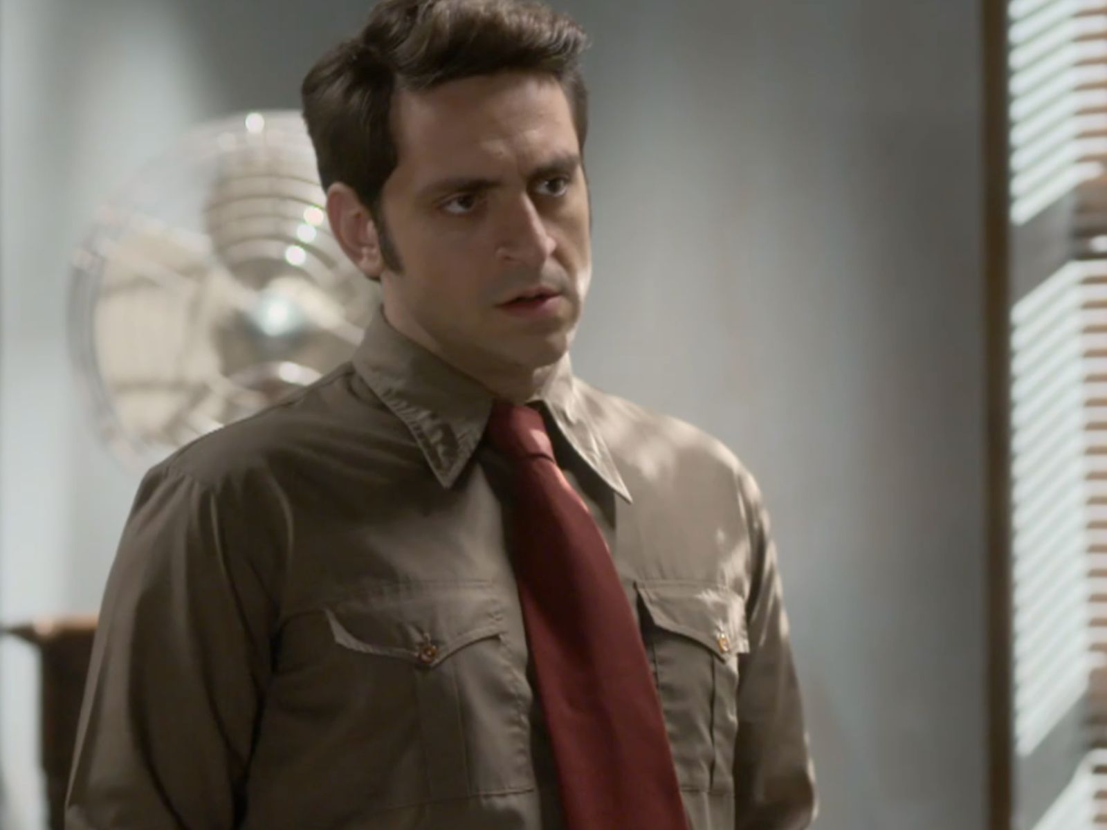 Ηλέκτρα: Ο Βασίλης και η Νεφέλη παίρνουν από μία απόφαση που θα τα ανατρέψει όλα