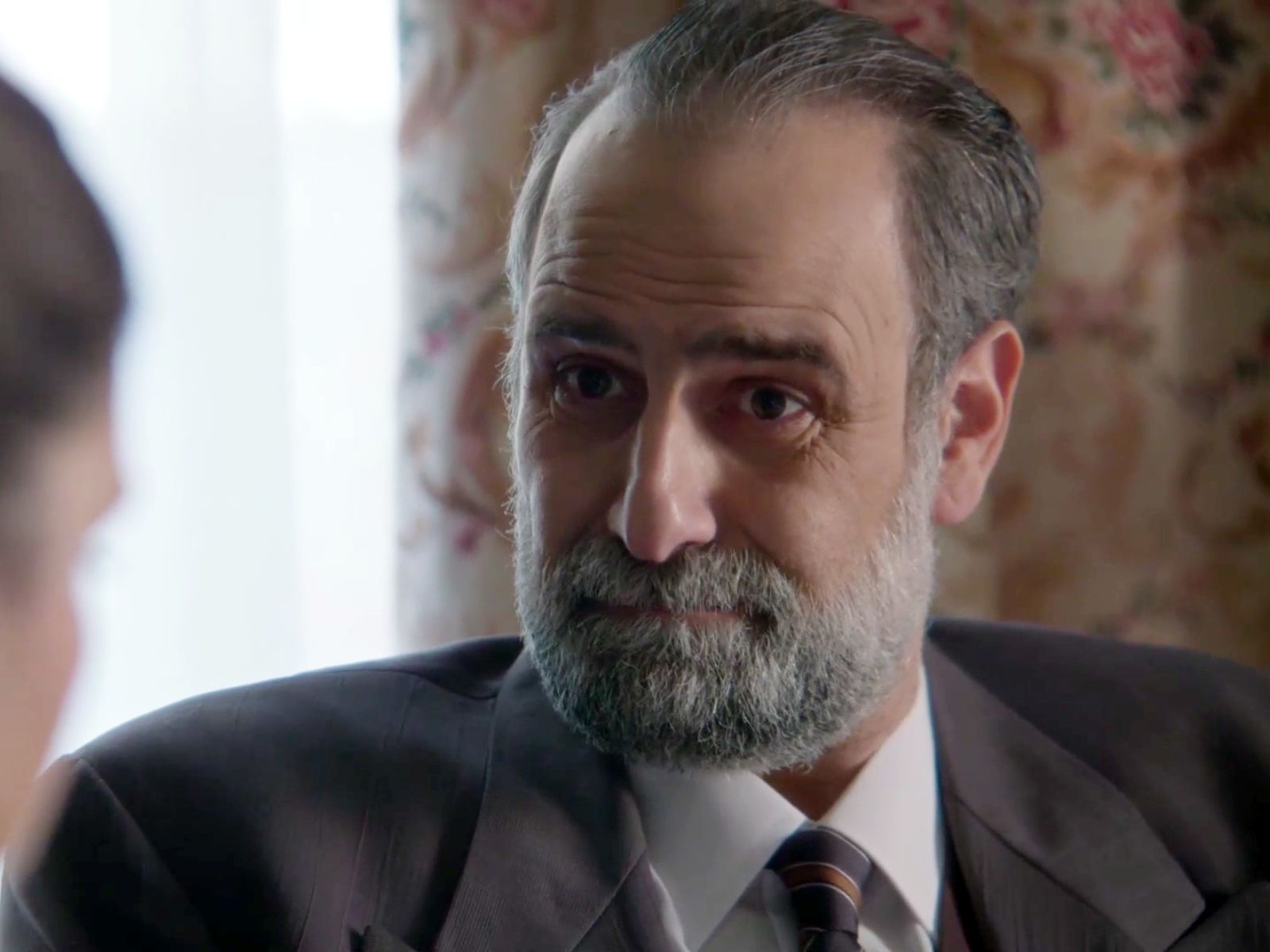 Άγιος Έρωτας: Κατρίν και Θάλεια καταστρέφουν τον Παύλο