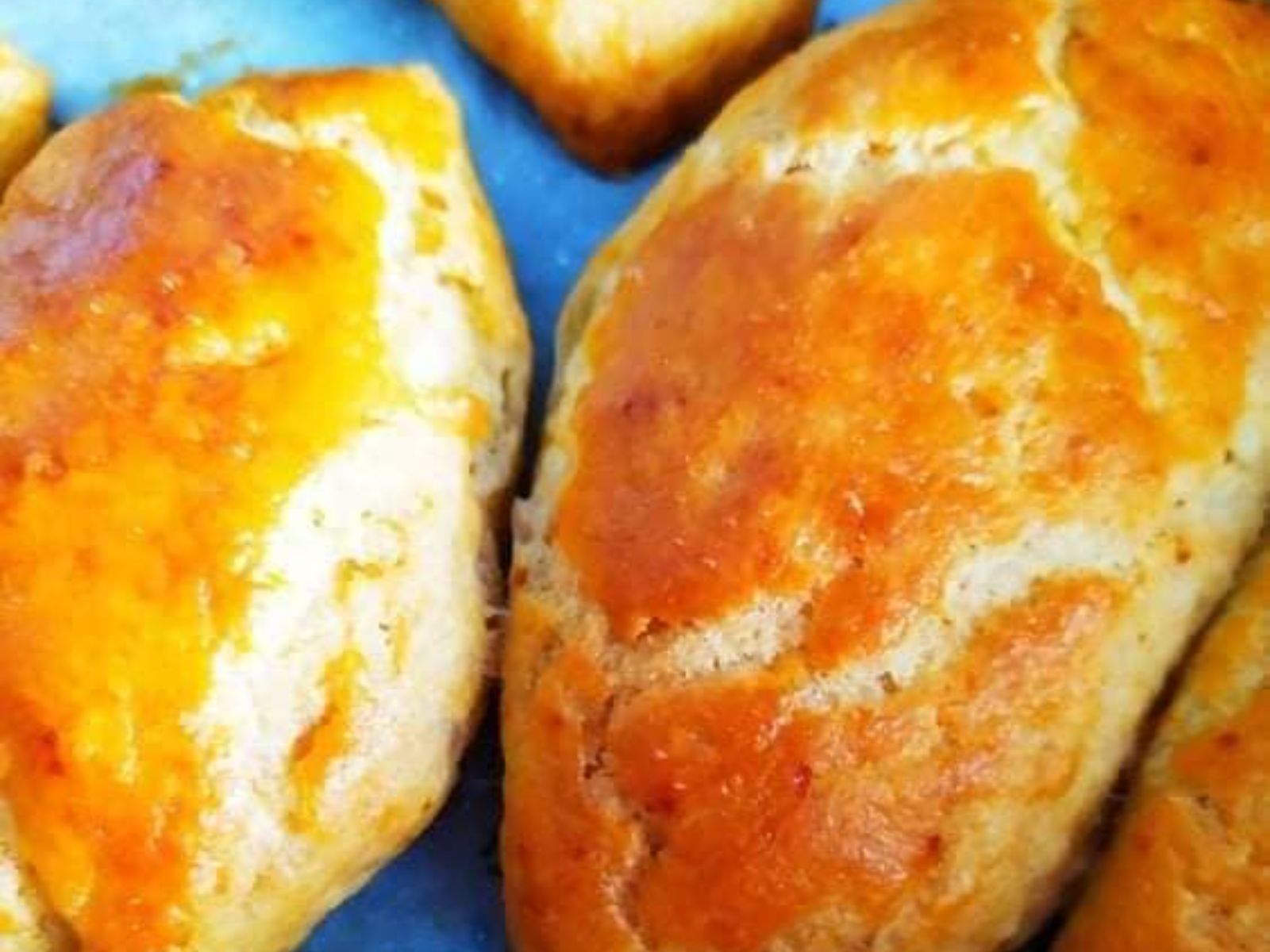 Συνταγή-για-τυροπιτάκια-από παλιό φούρναρη-