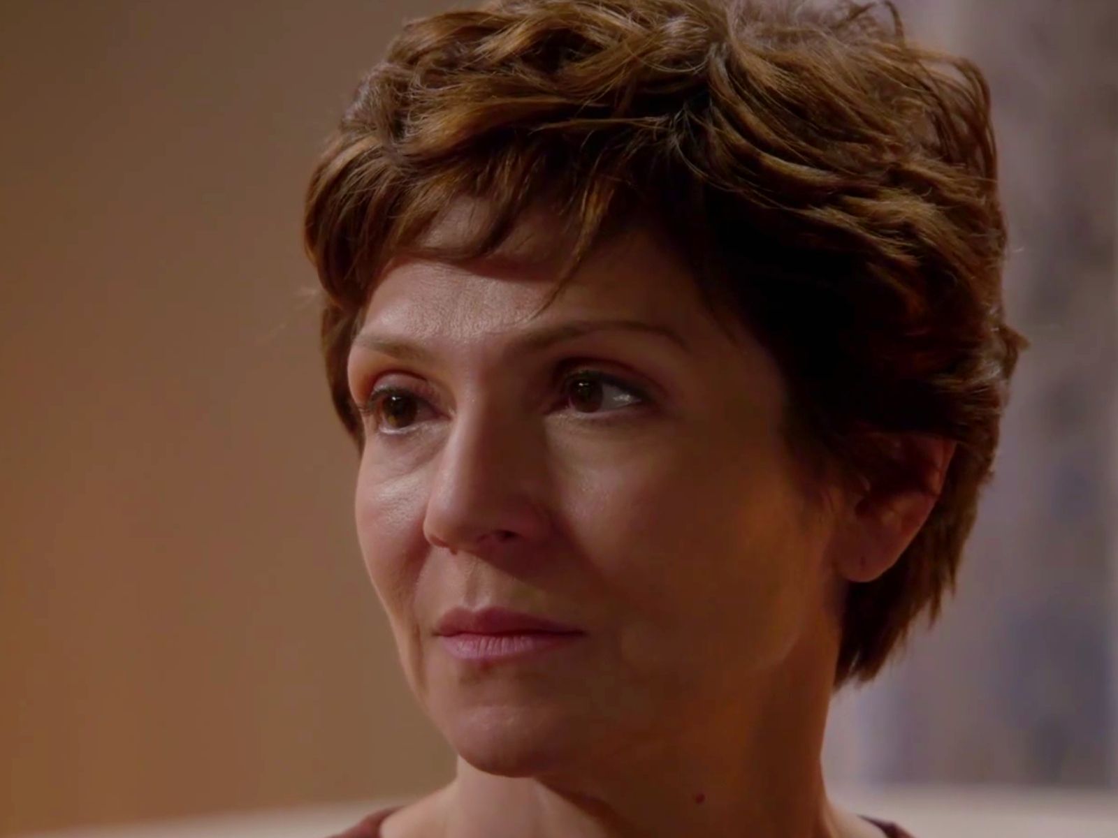 Άγιος Έρωτας : Ο Παύλος με τη βοήθεια της Κατρίν φέρνουν τη Θάλεια πίσω στο σπίτι