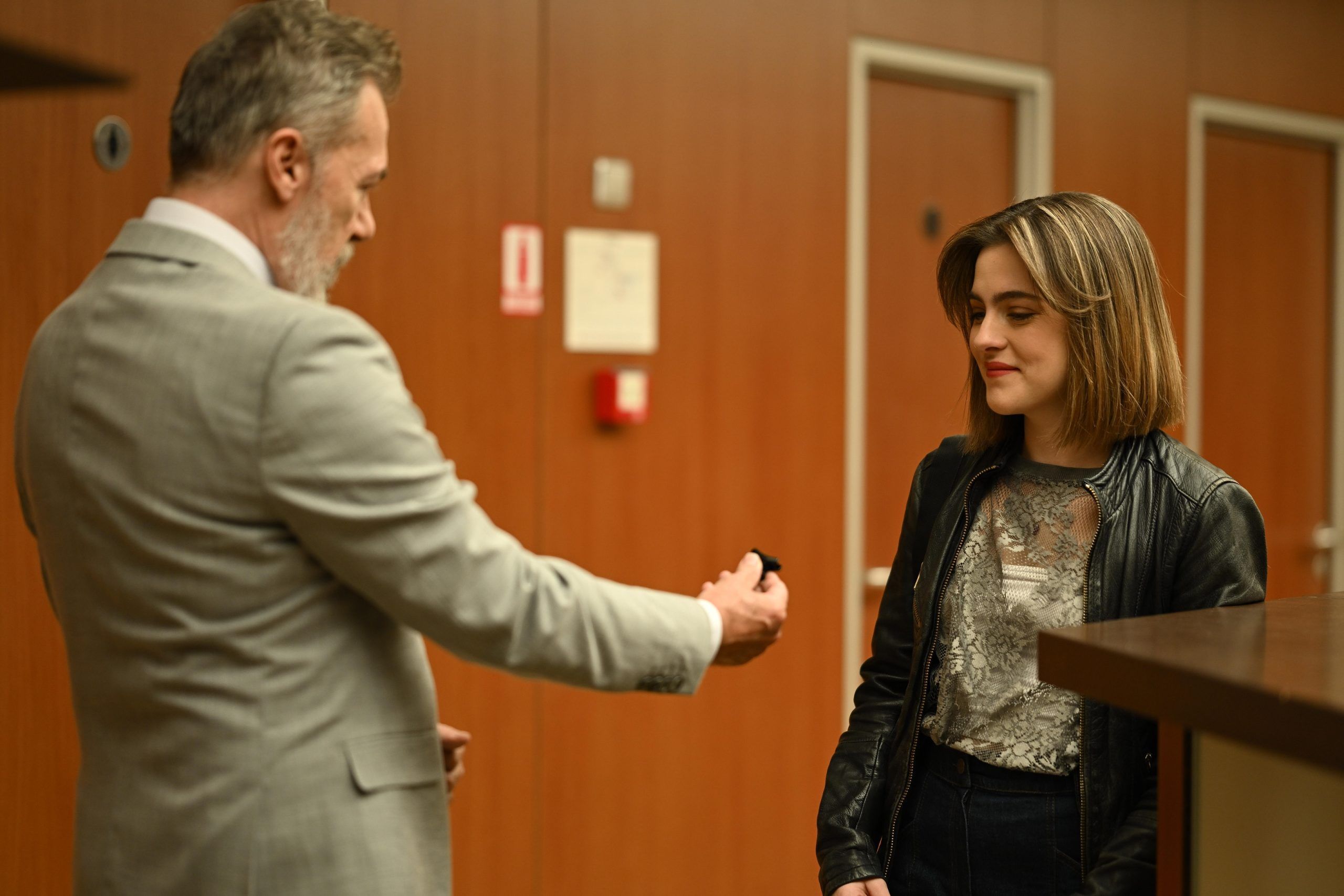 Ο ΤΙΜΩΡΟΣ - Λ.Γεωργακόπουλος, Ν.Σουίφτ