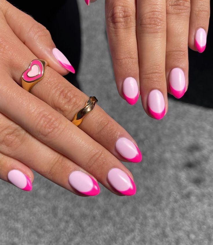 Bubblegum nails-σε-γαλλικό μανικιούρ-ιδέες- Bubblegum nails-σε-γαλλικό μανικιούρ-ιδέες-
