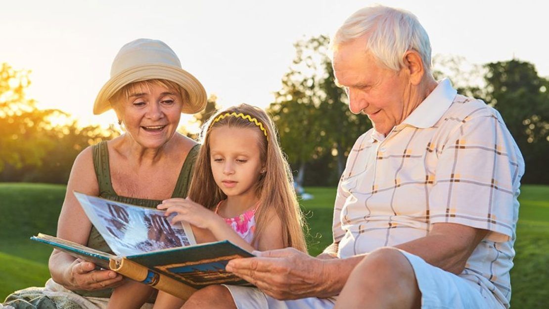 τα-8-μαθήματα ζωής-που-πήρα-από-τα-εγγόνια-μου- τα-8-μαθήματα ζωής-που-πήρα-από-τα-εγγόνια-μου-
