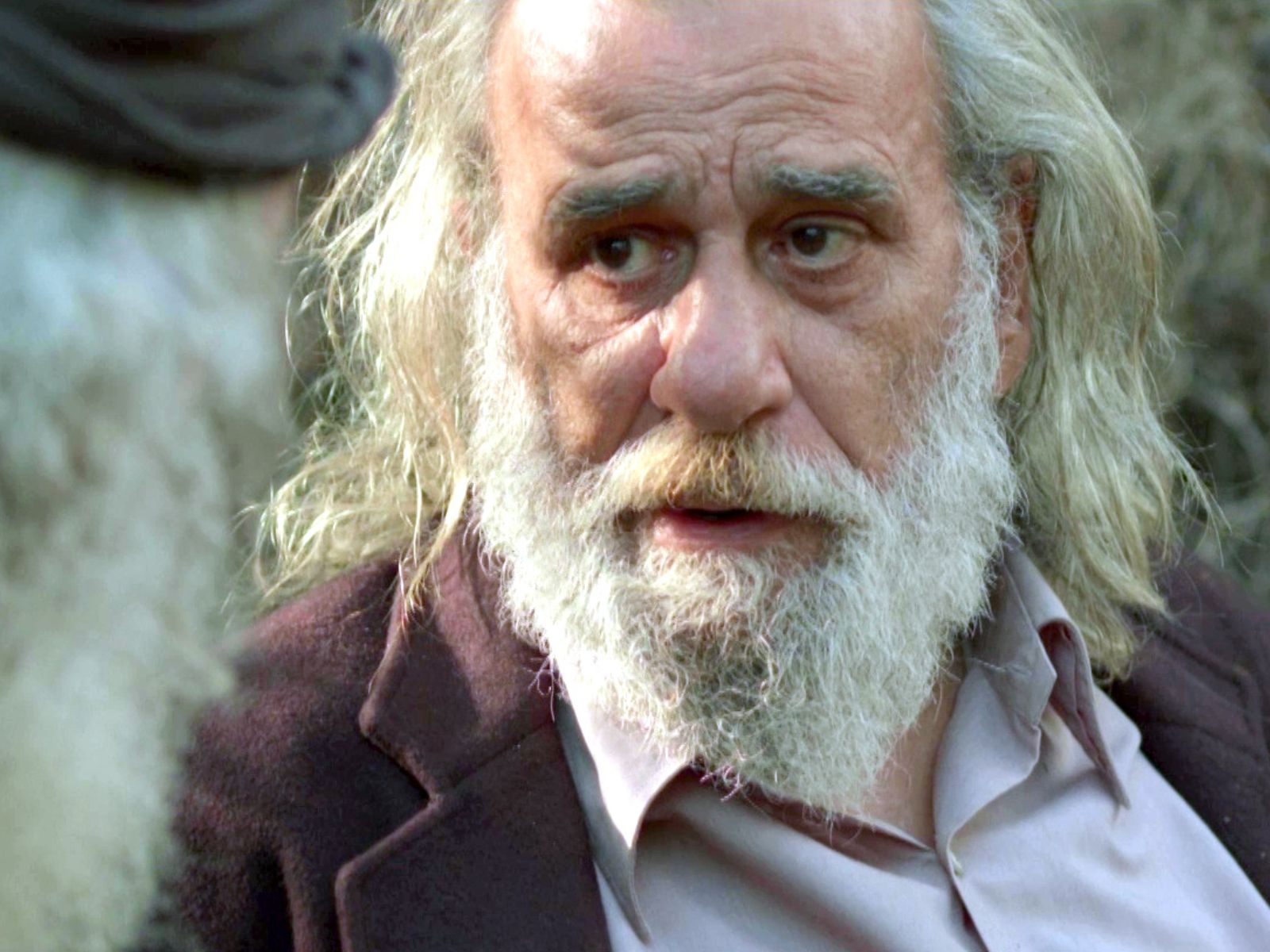 Η Παραλία:  το μυστικό που κρύβει η σπηλια