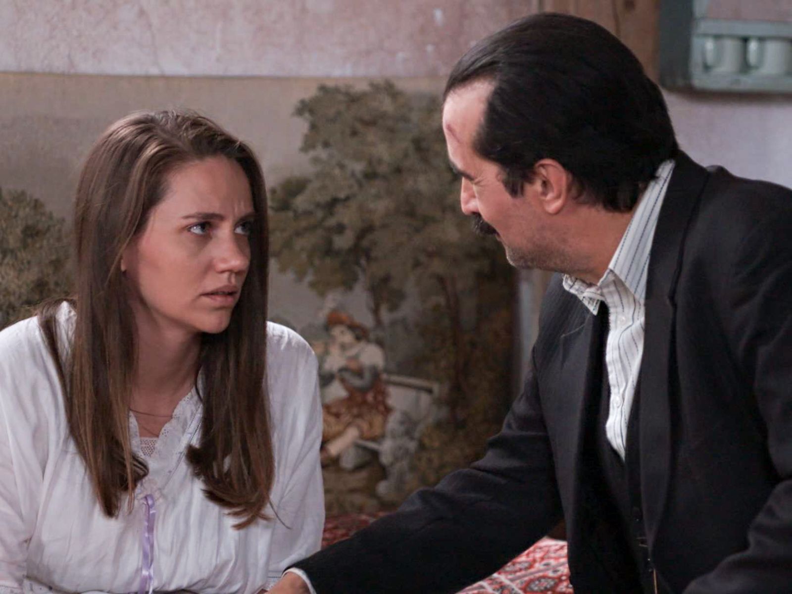 Grand Hotel : Η Πελάγια μπλέκει άσχημα τον Χαραλάμπη