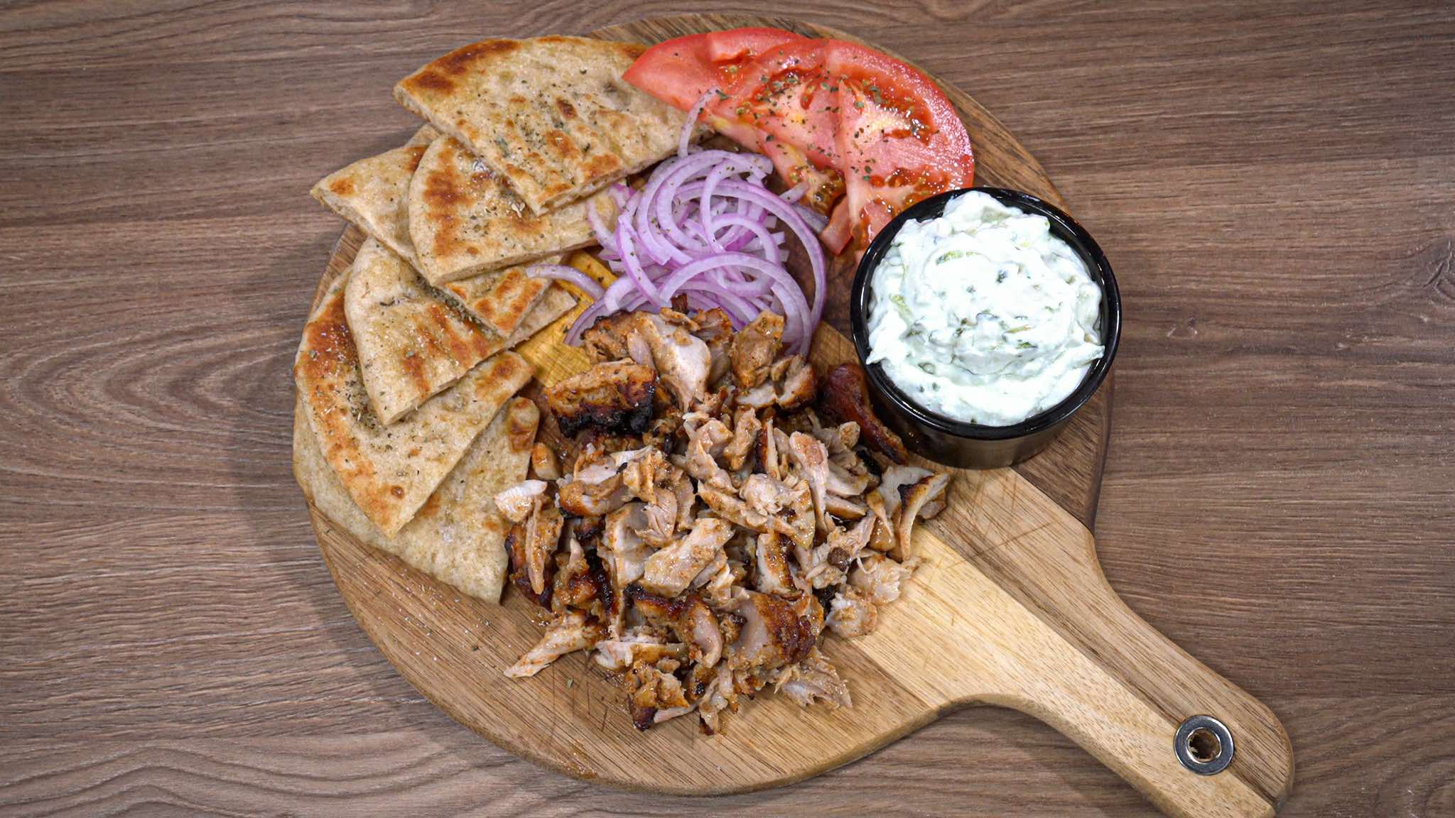Greek-Chicken Gyros-από-τον-Δημήτρη Μιχαηλίδη-γύρος κοτόπουλο-συνταγή- Greek-Chicken Gyros-από-τον-Δημήτρη Μιχαηλίδη-γύρος κοτόπουλο-συνταγή-