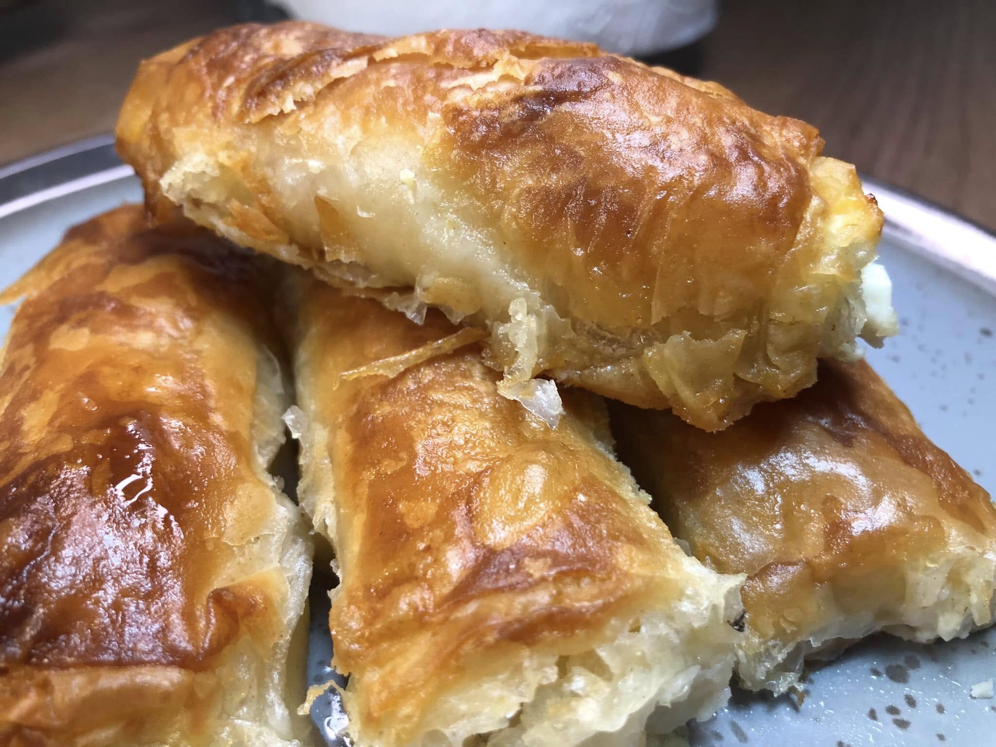 Τυροπιτάκια-Borek-συνταγή-Κωνσταντινούπολης-