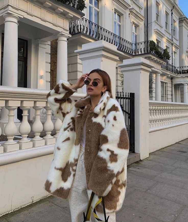 nude-cow print-γούνινο πανωφόρι-ιδέες-