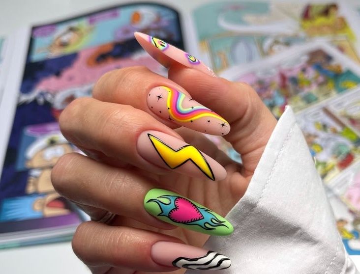 αποκριάτικα-σχέδια-στα-νύχια-ιδέες-