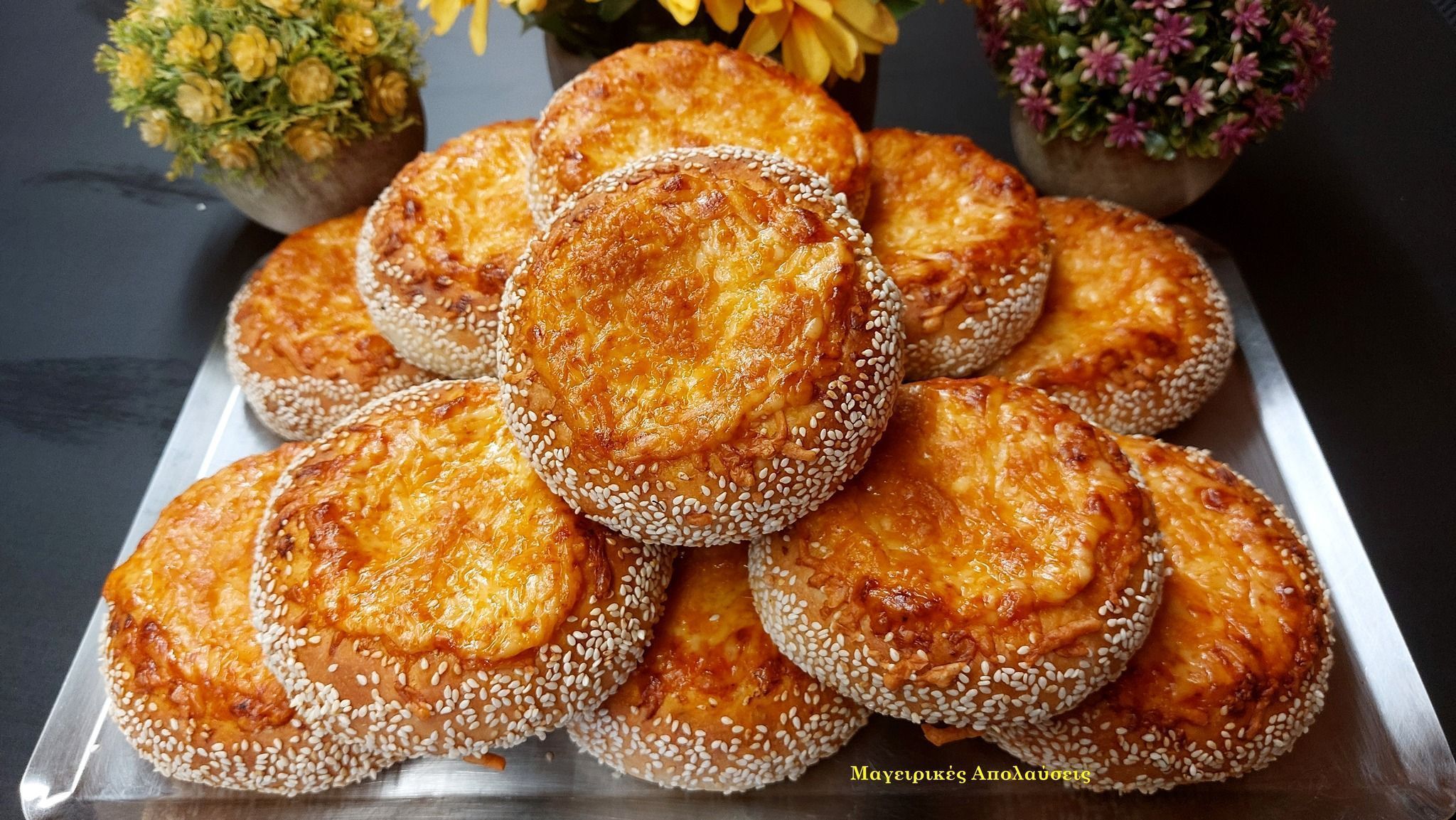 Γεμιστά-κουλούρια-με σάλτσα-και τυρί-για το lunchbox-συνταγή- Γεμιστά-κουλούρια-με σάλτσα-και τυρί-για το lunchbox-συνταγή-