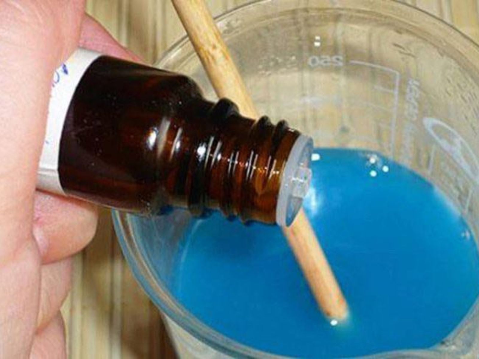 Το ανέξοδο κόλπο για να μοσχοβολάει το σπίτι για μία εβδομάδα