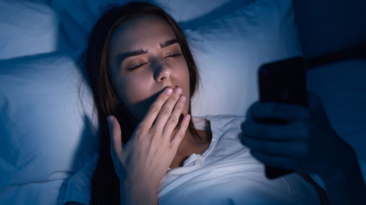 Γιατί-μένουμε-ξύπνιοι-ως-αργά-ακόμα-και-όταν-ξέρουμε-πως-πρέπει-να-κοιμηθούμε