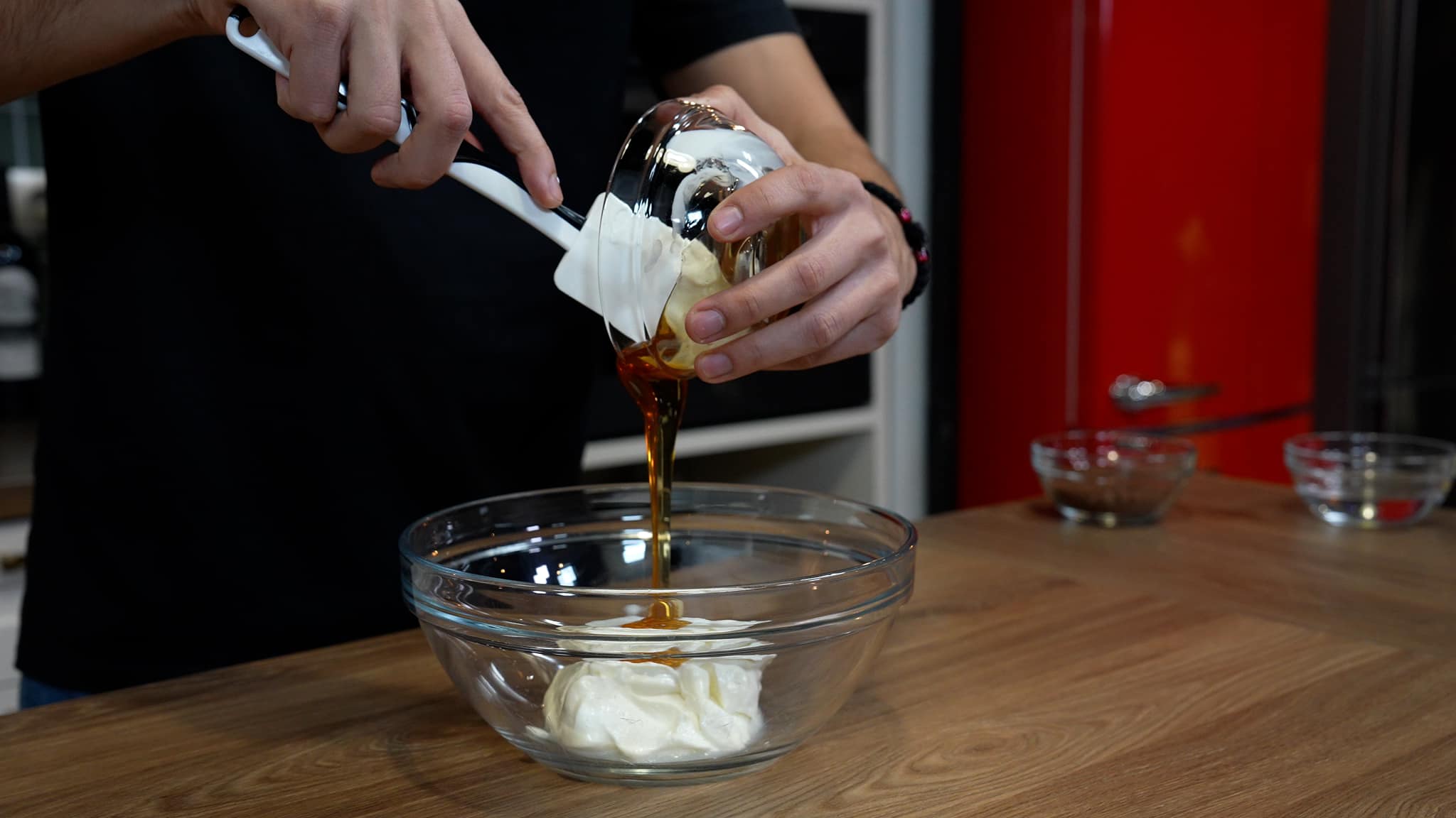 Σοκολατένιο γλυκό-χωρίς ζάχαρη-με 4 υλικά-συνταγή- Σοκολατένιο γλυκό-χωρίς ζάχαρη-με 4 υλικά-συνταγή-