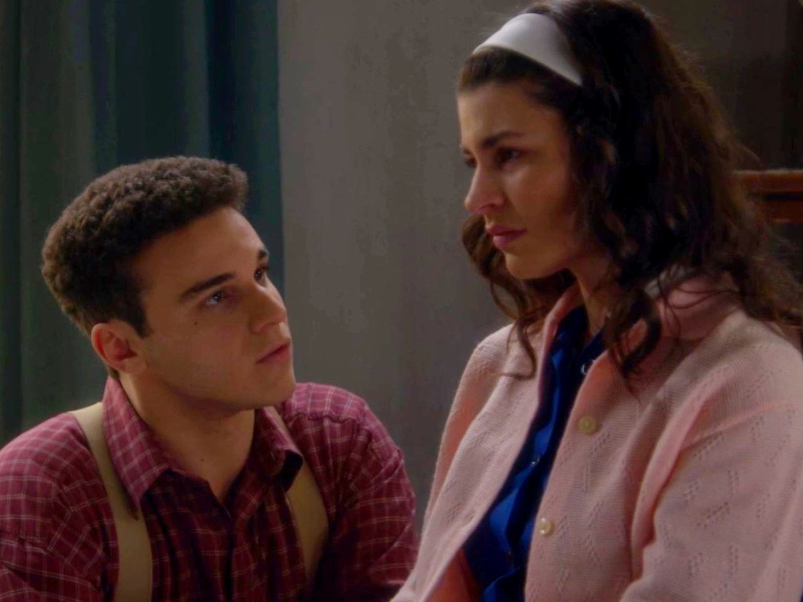 Άγιος-Έρωτας-Χλόη-Αργύρης 