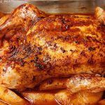 Κοτόπουλο-στον φούρνο-με σάλτσα-και-τραγανή πέτσα-συνταγή-
