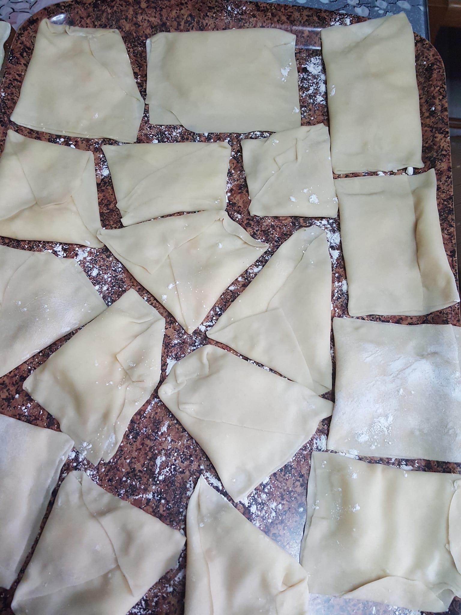 Ορεκτικό-για την-Τσικνοπέμπτη-Σμυρναίικες-τηγανόπιτες-συνταγή- Ορεκτικό-για την-Τσικνοπέμπτη-Σμυρναίικες-τηγανόπιτες-συνταγή-