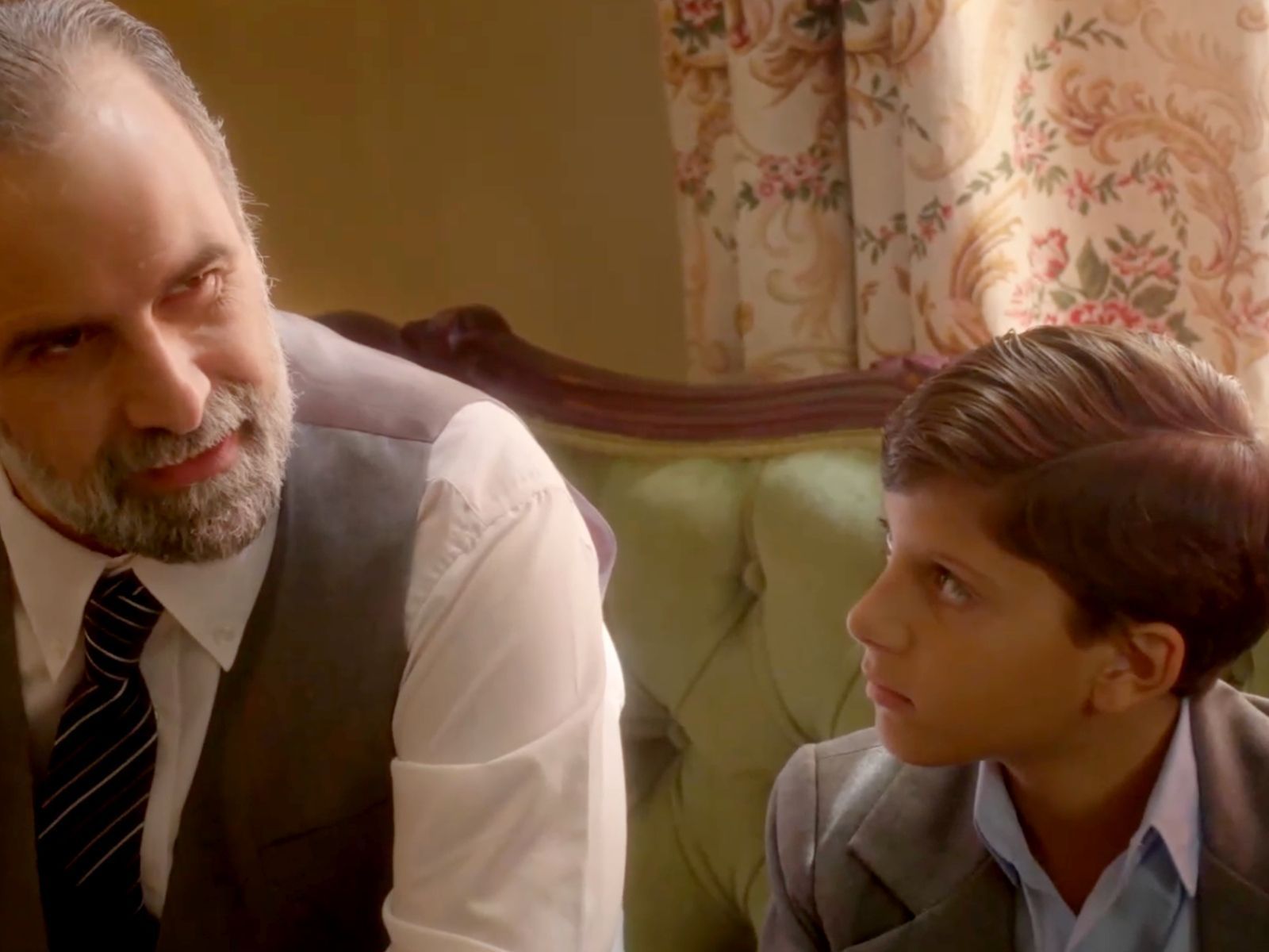 Άγιος Έρωτας: Το πιάτο με το δηλητηριασμένο φαγητό το παίρνει ο Βασιλάκης