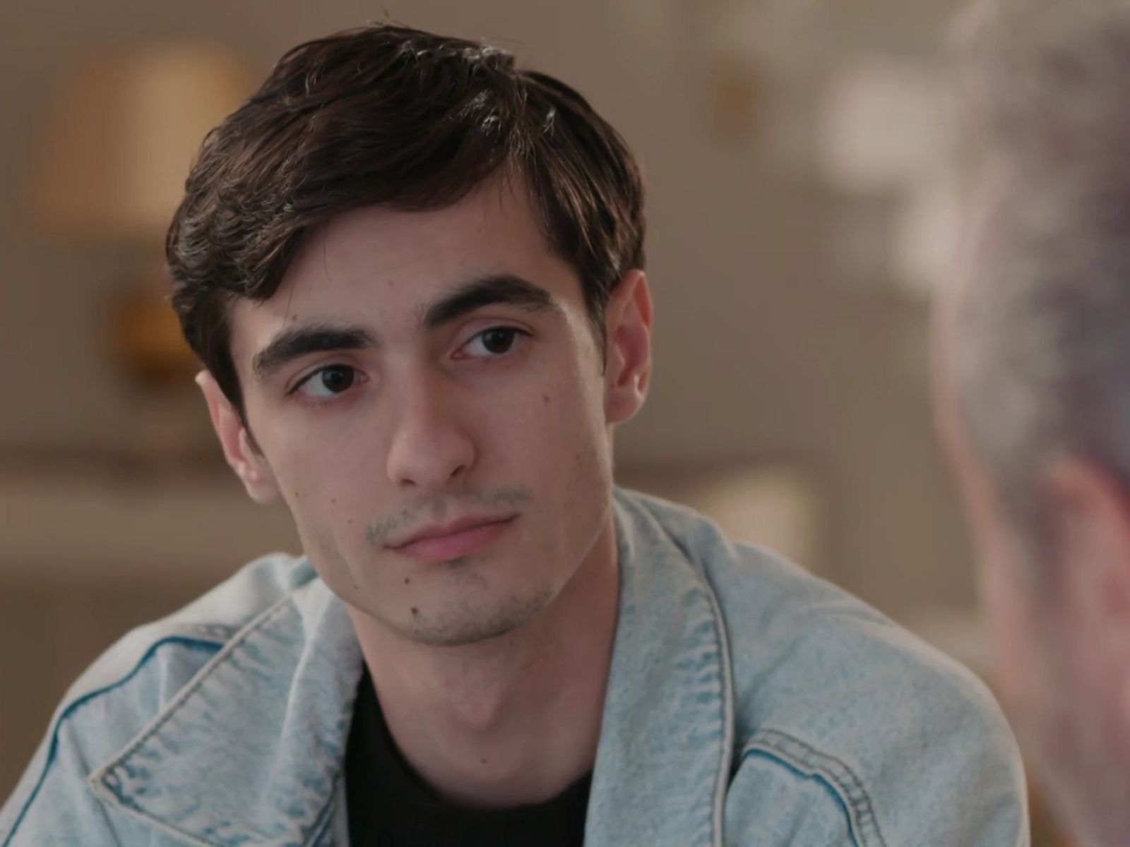 Η Γη της Ελιας : Μία λάθος κίνηση του Σπύρου βάζει τον Ανδρέα σε υποψίες