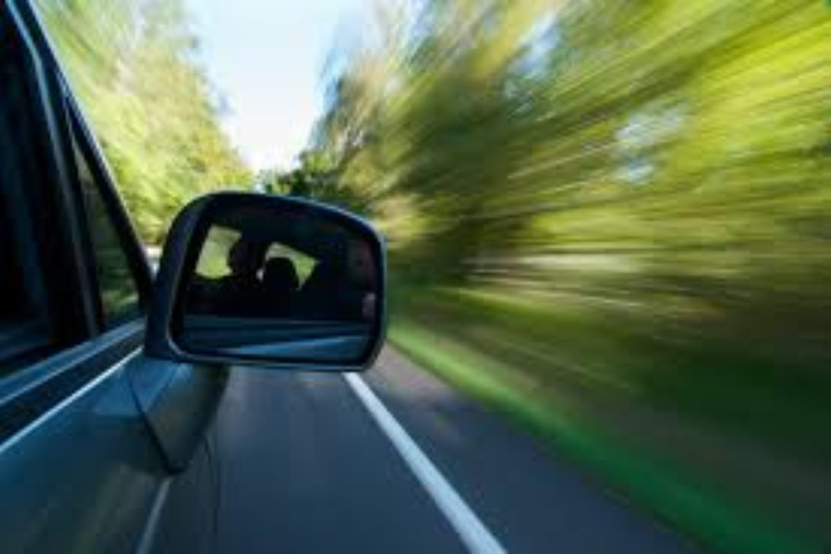 Μόνο στην Ελλάδα : Ανανέωσαν δίπλωμα οδήγησης 86 χρονου  – Είχε άνοια και καταρράκτη