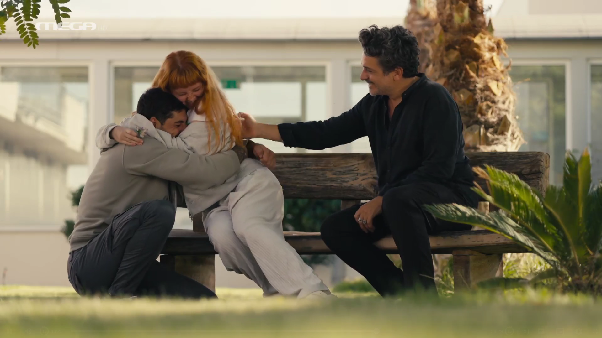 Ταμπού : Η Ελίνα βγαίνει από το κέντρο απεξάρτησης