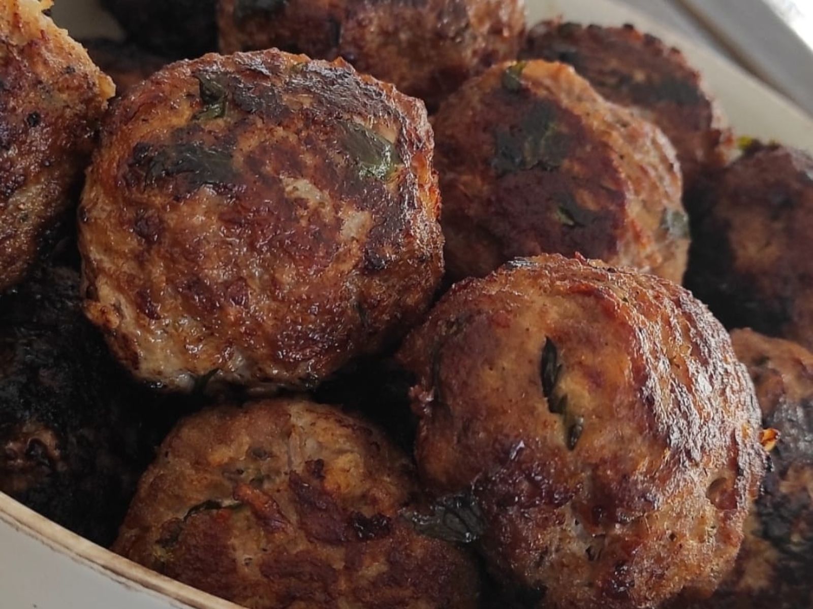 κεφτέδες-με-μοσχαρίσιο κιμά-της-γιαγιάς-συνταγή-