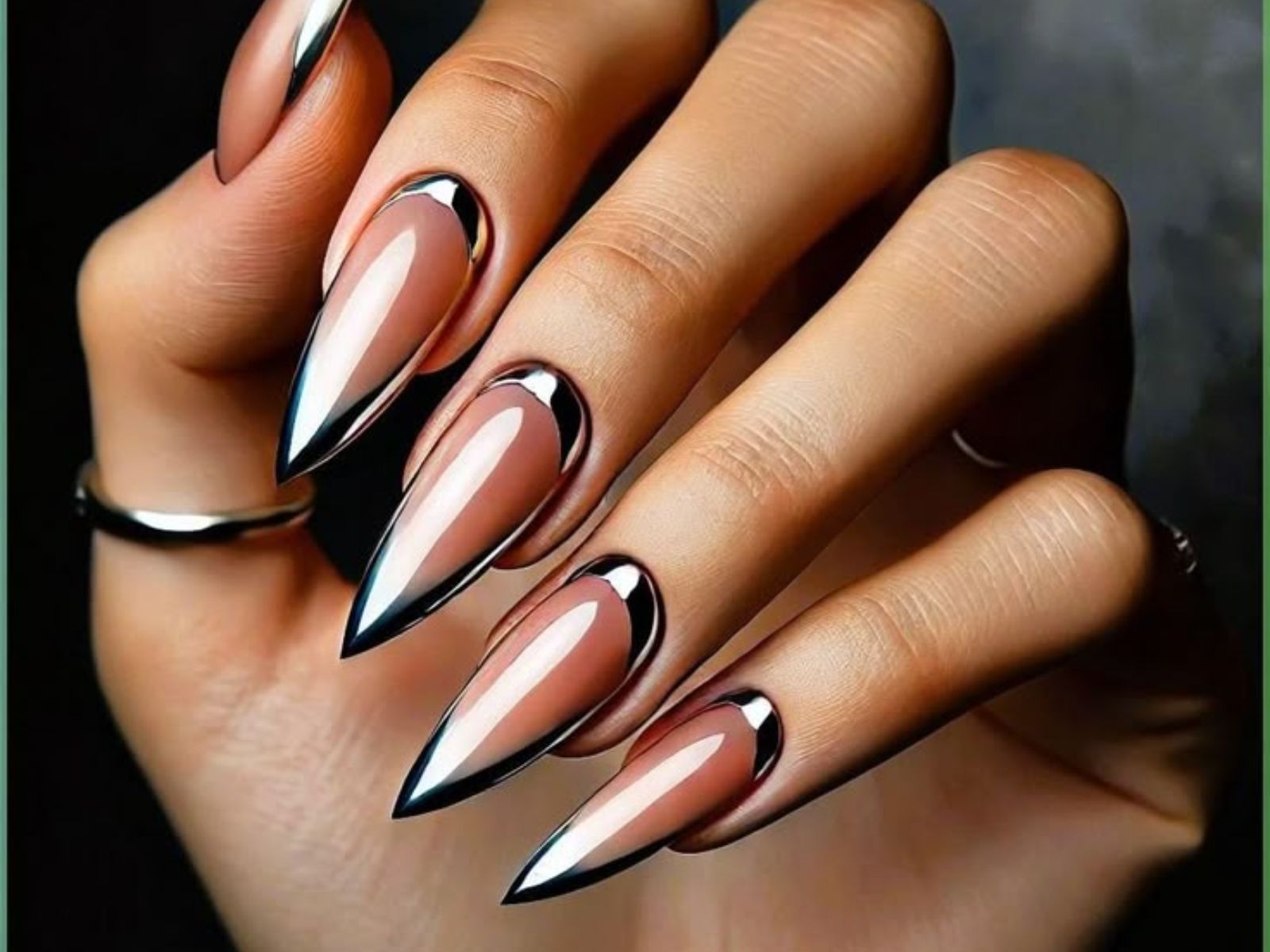 10+1 ιδέες για chic goth manicure τον τελευταίο μήνα του Χειμώνα