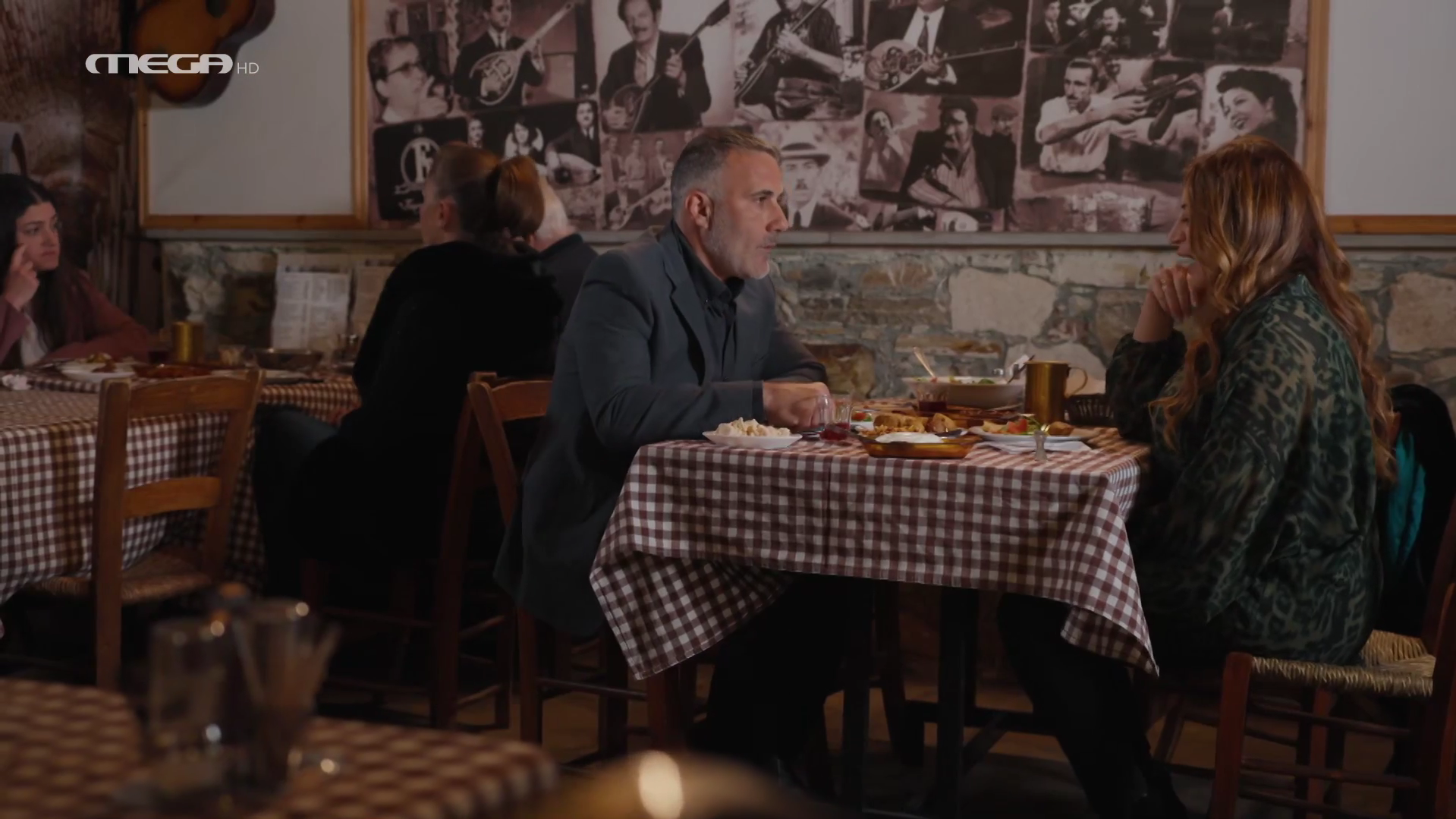 Η Γη της Ελιάς: Ο Αλκής δεχέται πυροβολισμούς και χαροπαλεύει